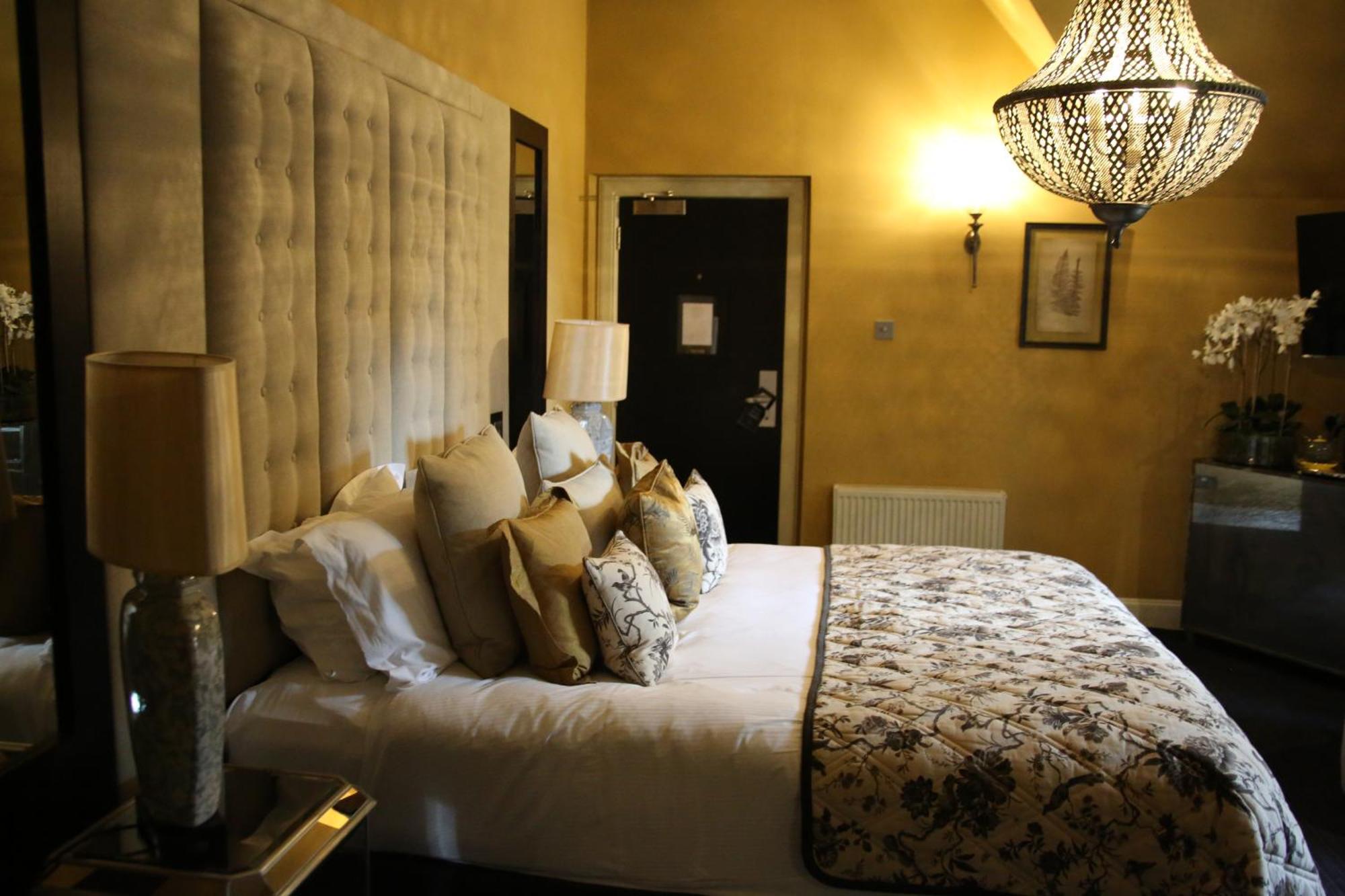 אוצ'טרארדר Cairn Lodge מראה חיצוני תמונה